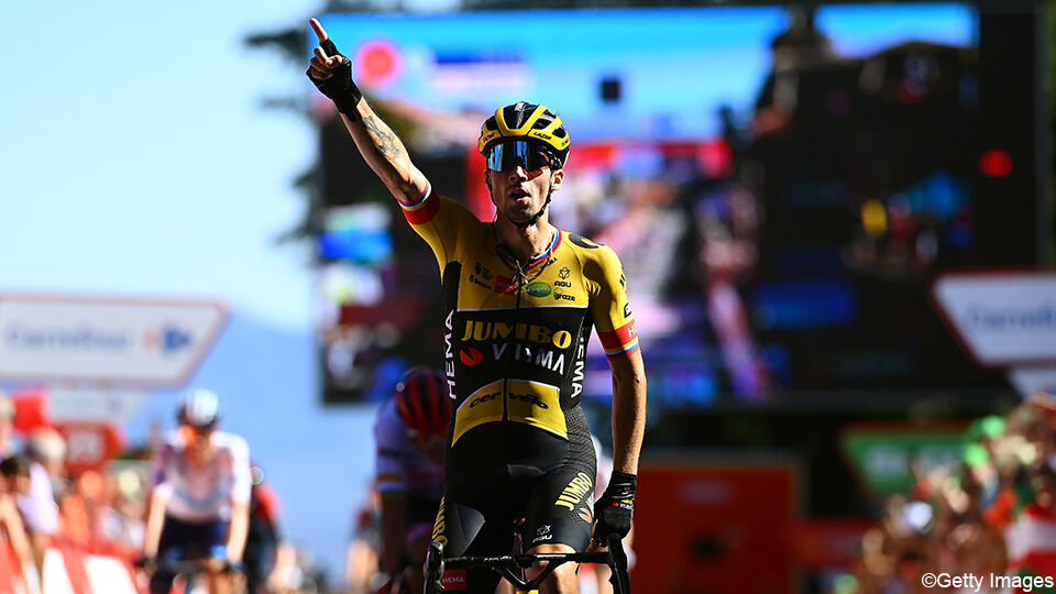 LIVE: Il primo estenuante arrivo alla Vuelta ha causato stress al gruppo?  |  Vuelta a Espana 2022