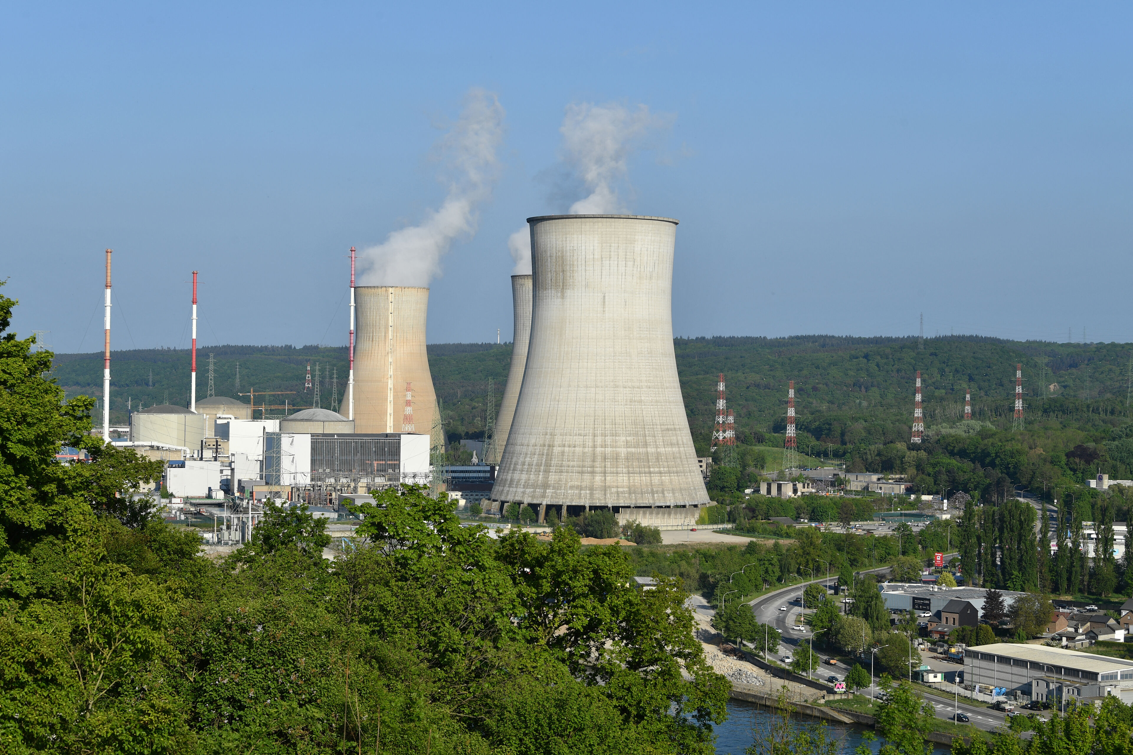 Belgian government launches talks with Engie to take over nuclear power  stations | VRT NWS: news