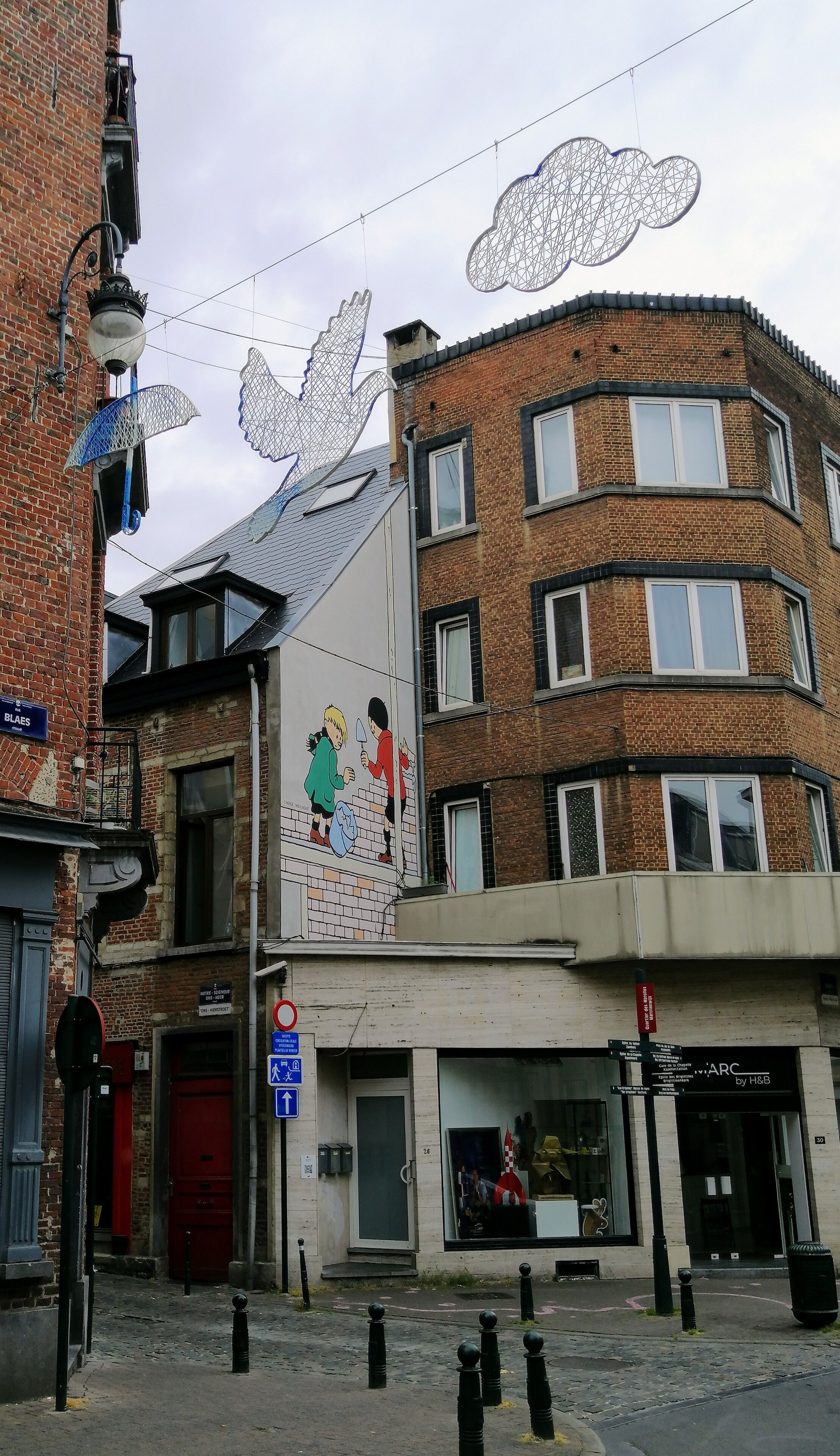 Montre Anniversaire Magritte 1998 - Collection Artistictac - Boîte D'origine - Pile à Changer