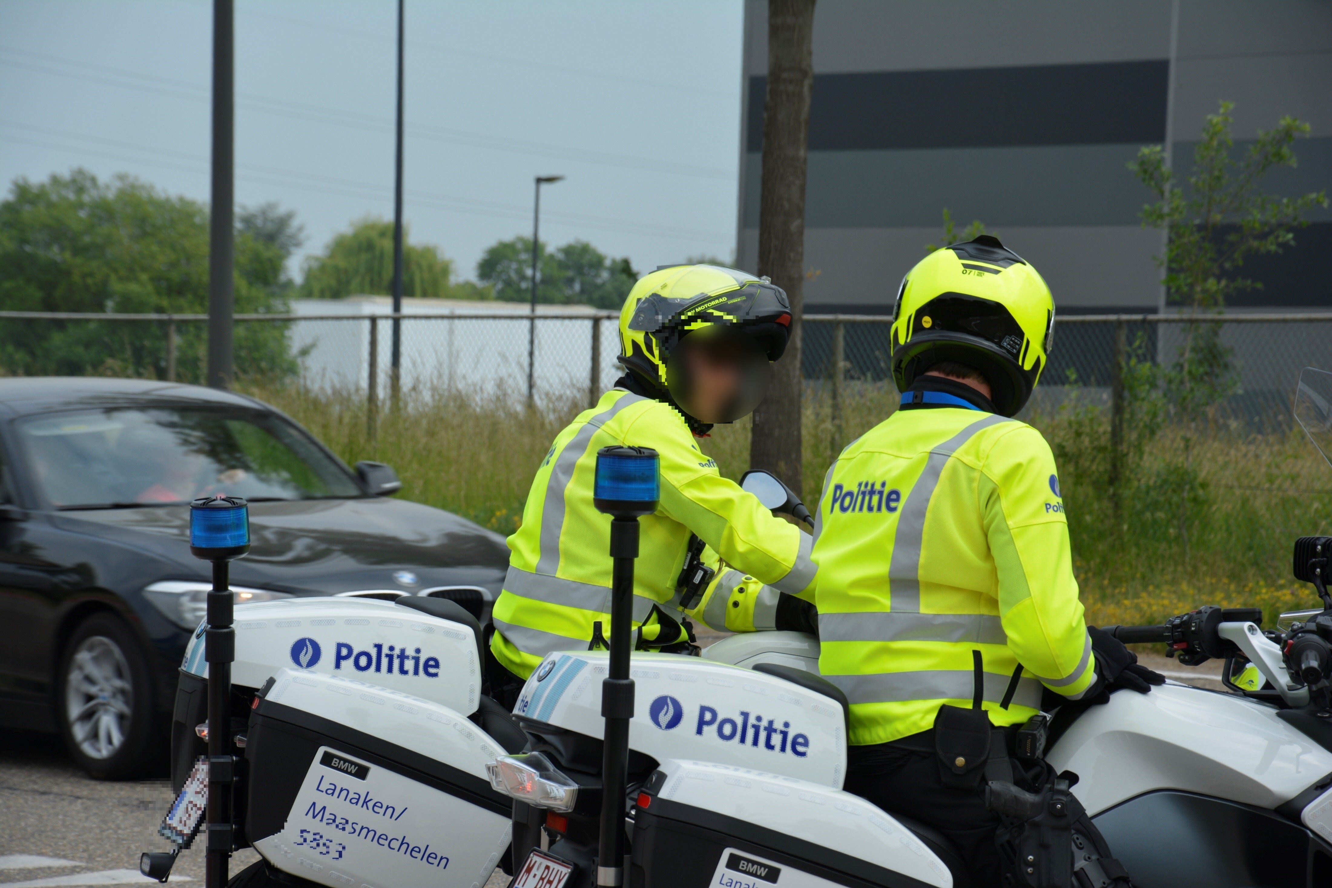 50 uur werkstraf voor inspecteur die 17-jarige Maasmechelaar hardhandig aanpakte tijdens arrestatie | VRT NWS: nieuws