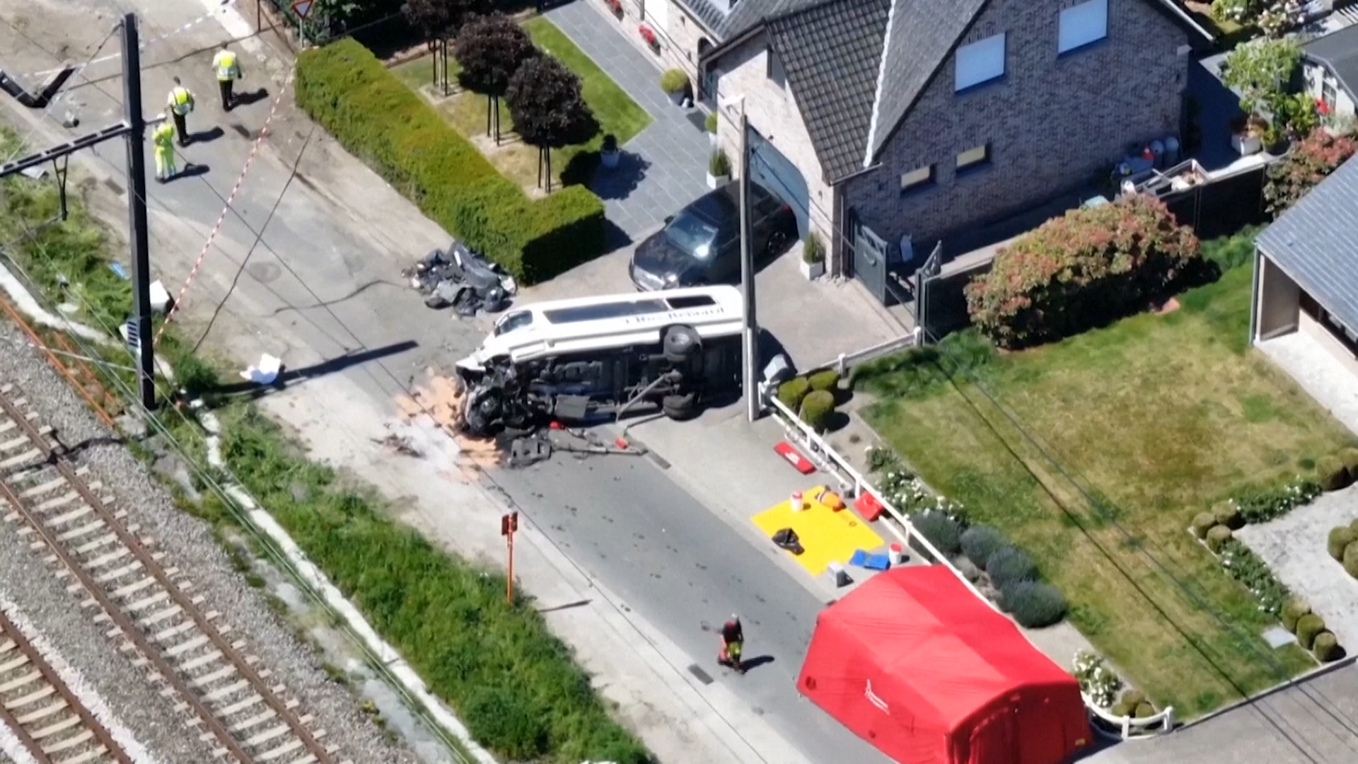 Mystery still surrounds cause of tragedy in Buggenhout | VRT NWS: news