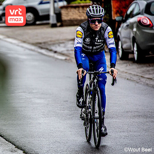 Lefevere: "Remco blijft nog 3 weken van de fiets, dan zien we of we een risico nemen voor de Giro"