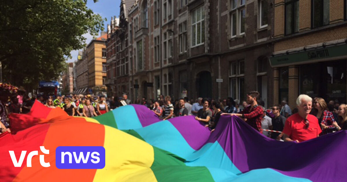 Gay Pride In Antwerpen Lokt 85.000 Bezoekers | VRT NWS: Nieuws