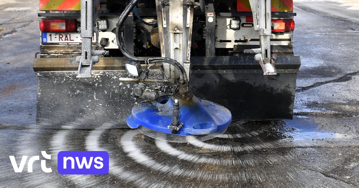 Tonight it will freeze heavily: gritters are driving out for the first time