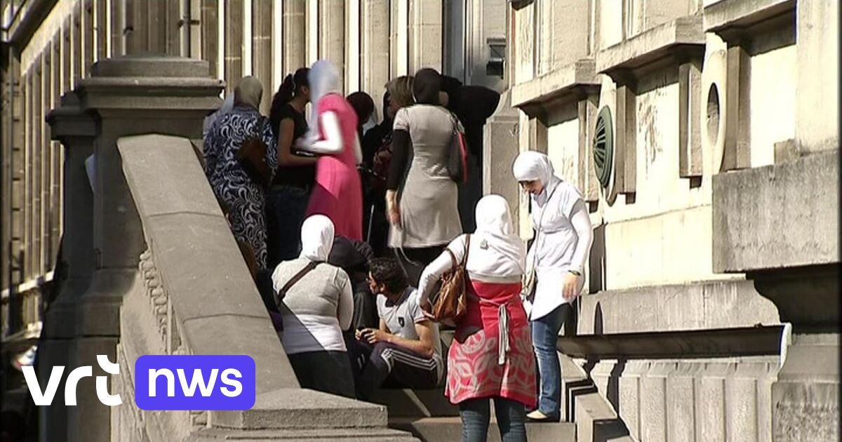 De hoofddoek is niet voor één gat te vangen | VRT NWS: nieuws