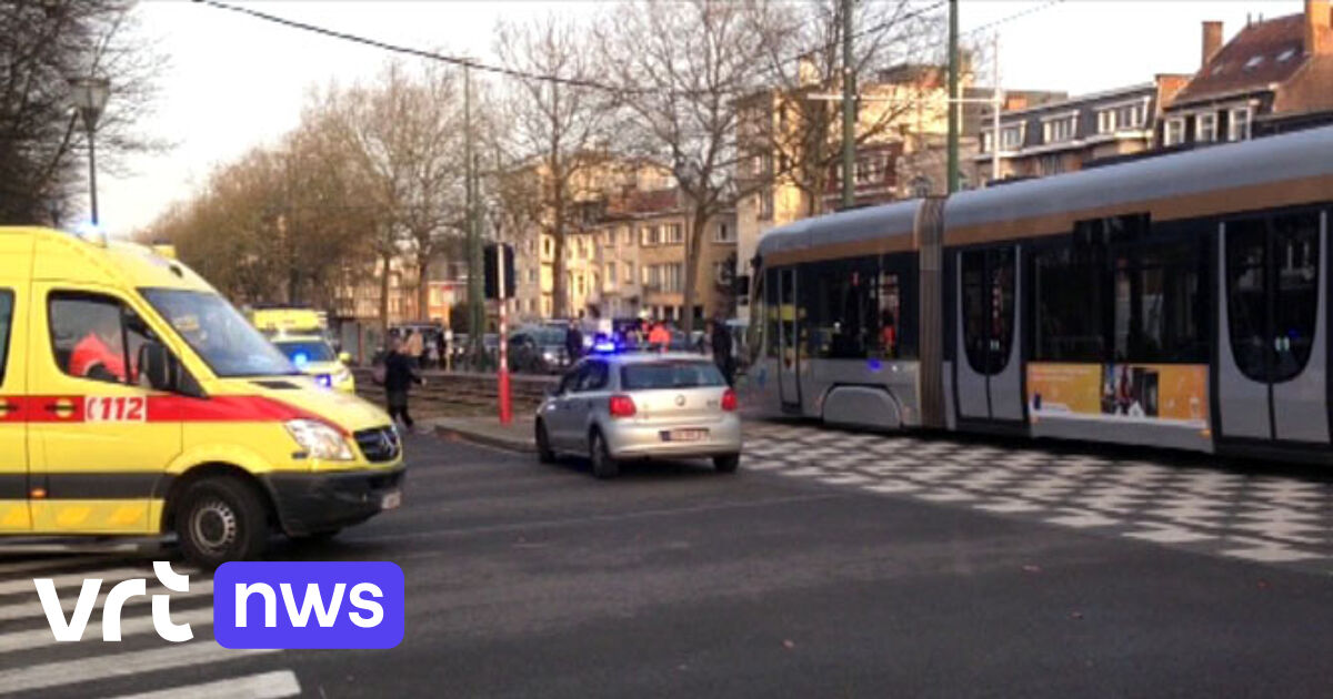 Voetganger Aangereden Door Tram In Schaarbeek | VRT NWS: Nieuws