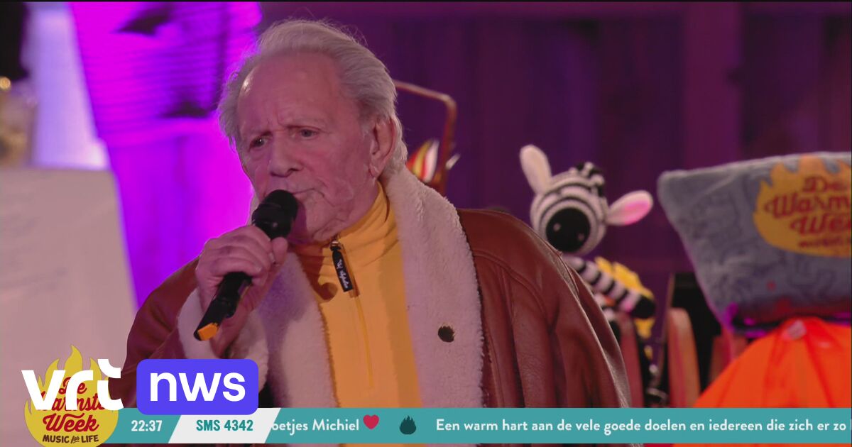 Bekijk: Jimmy Frey zingt na 2 jaar stilte \