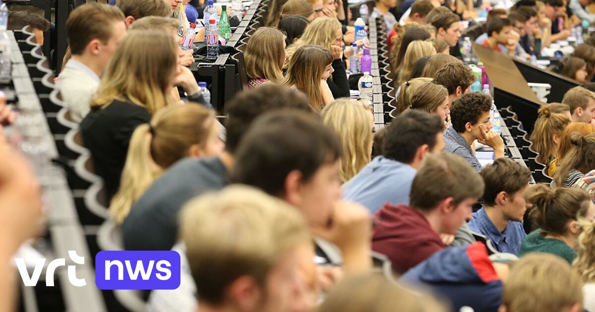 Bachelorstudenten Van UGent Zullen In Juni Examens Hebben Op De Campus ...