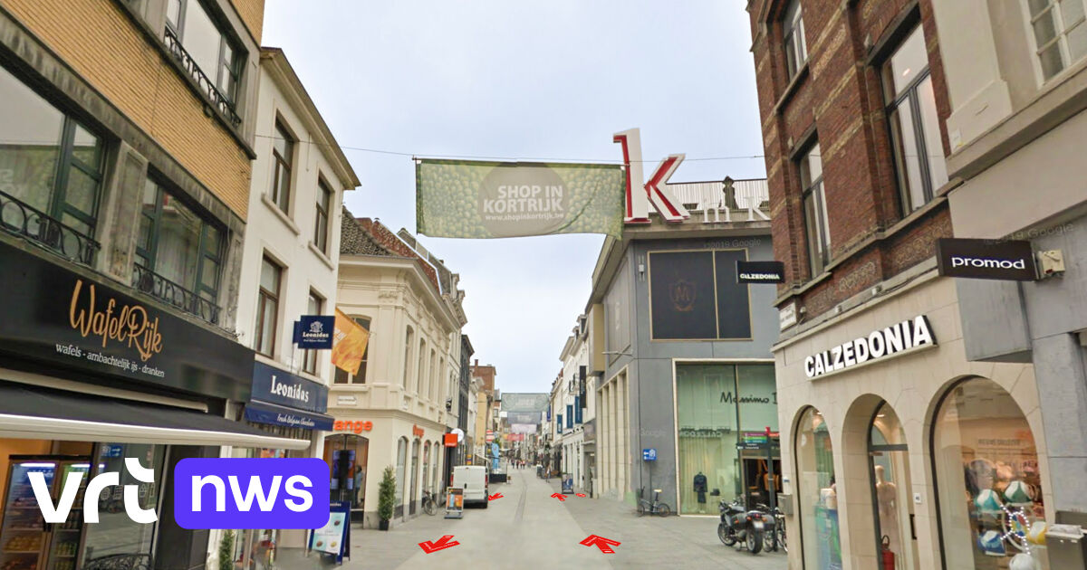 Pijlen Bollen En Nadars In Kortrijkse Winkelstraten Vrt Nws Nieuws