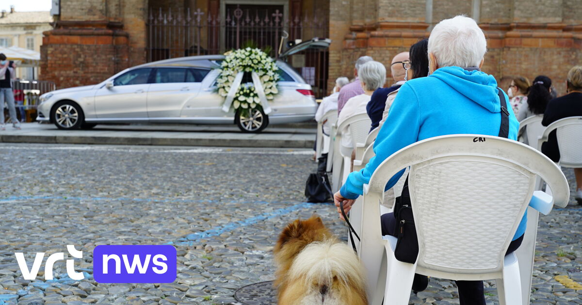 Italië viert nationale feestdag in mineur VRT NWS peilt het verdriet van de zwaar getroffen Italië viert nationale feestdag in mineur VRT NWS peilt het verdriet van de zwaar getroffen
