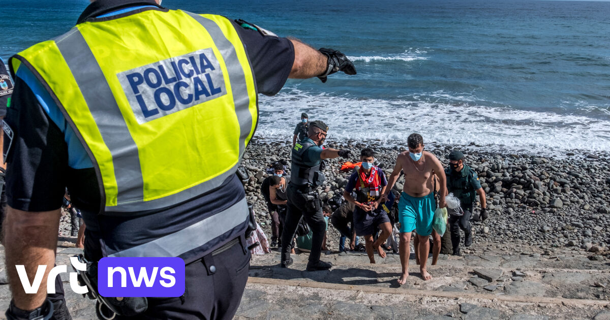 Boat with 35 migrants sinks near the Canary island of Lanzarote: at least 8 people drowned