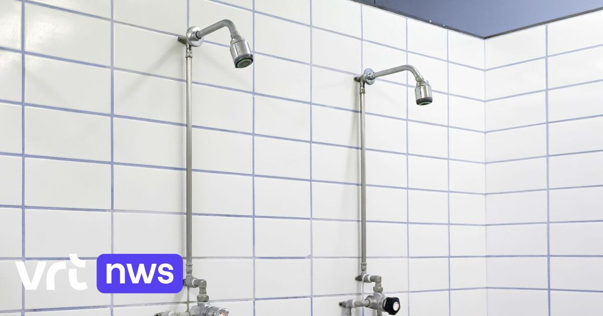 Study finds Brussels has too few public showers for people in need | VRT NWS: news