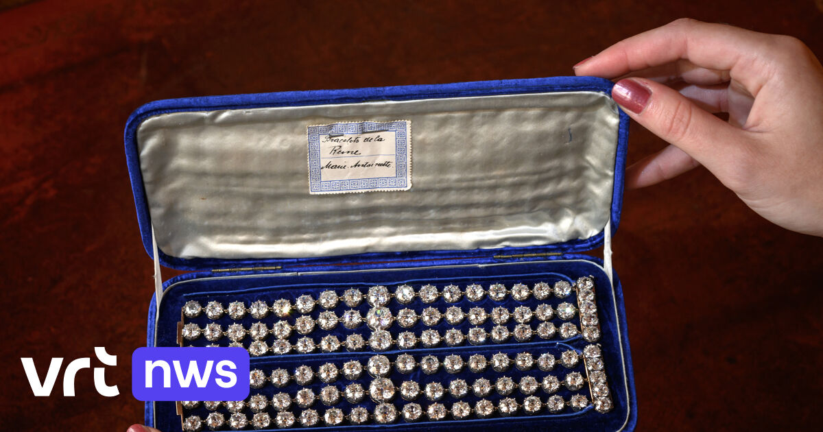 Diamond bracelets of French Queen Marie-Antoinette, once hidden in our country, auctioned for 7 million euros