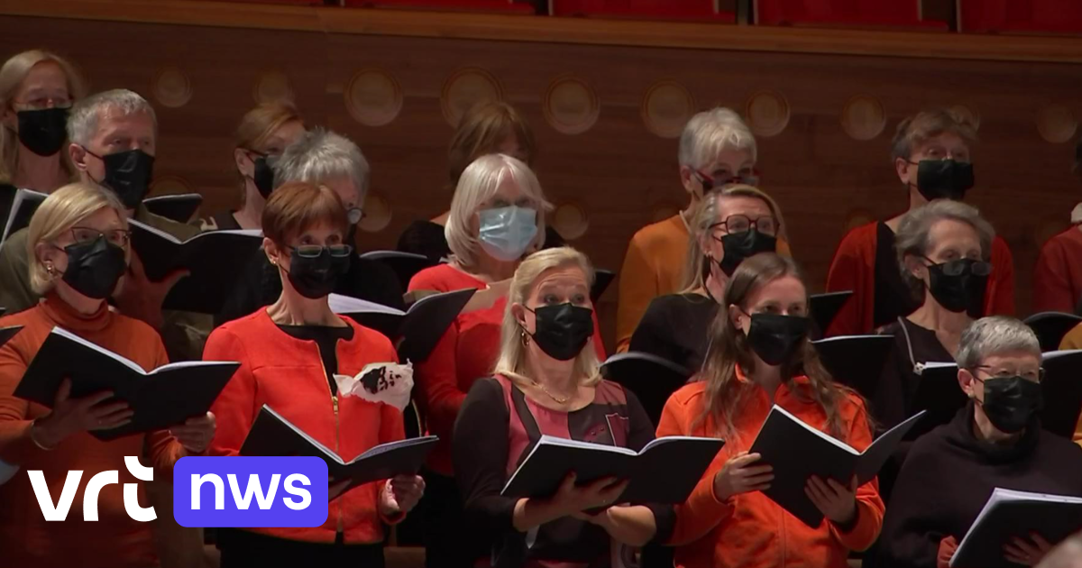 BEKIJK - Koor zingt met mondmasker in Elisabethzaal: "Klinkt anders