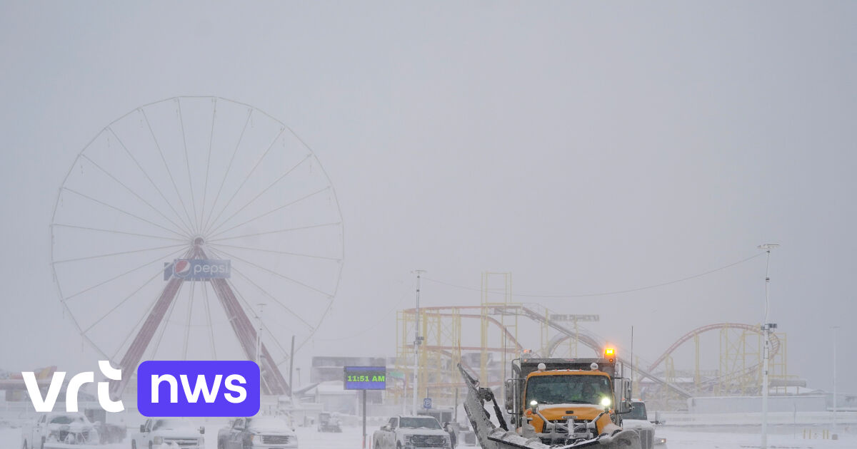 Heavy snow storm ravages northeastern United States: 70 cm of snow in 1 day, 2 dead in New York