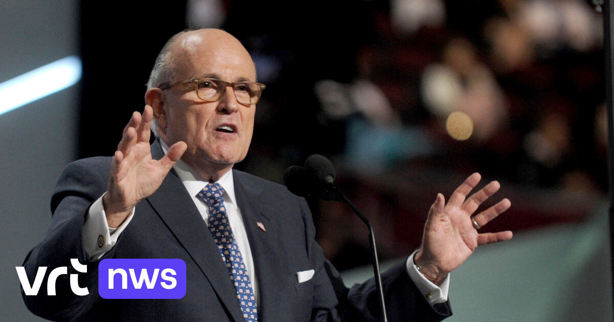 Controversial American lawyer Rudy Giuliani exposed in “The masked singer”, 2 jurors resign