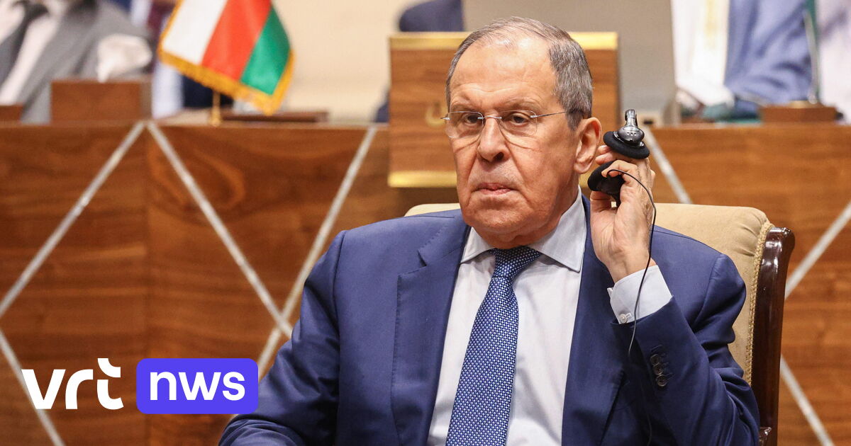 Il ministro degli Esteri Lavrov afferma che la Russia vuole un cambio di regime in Ucraina