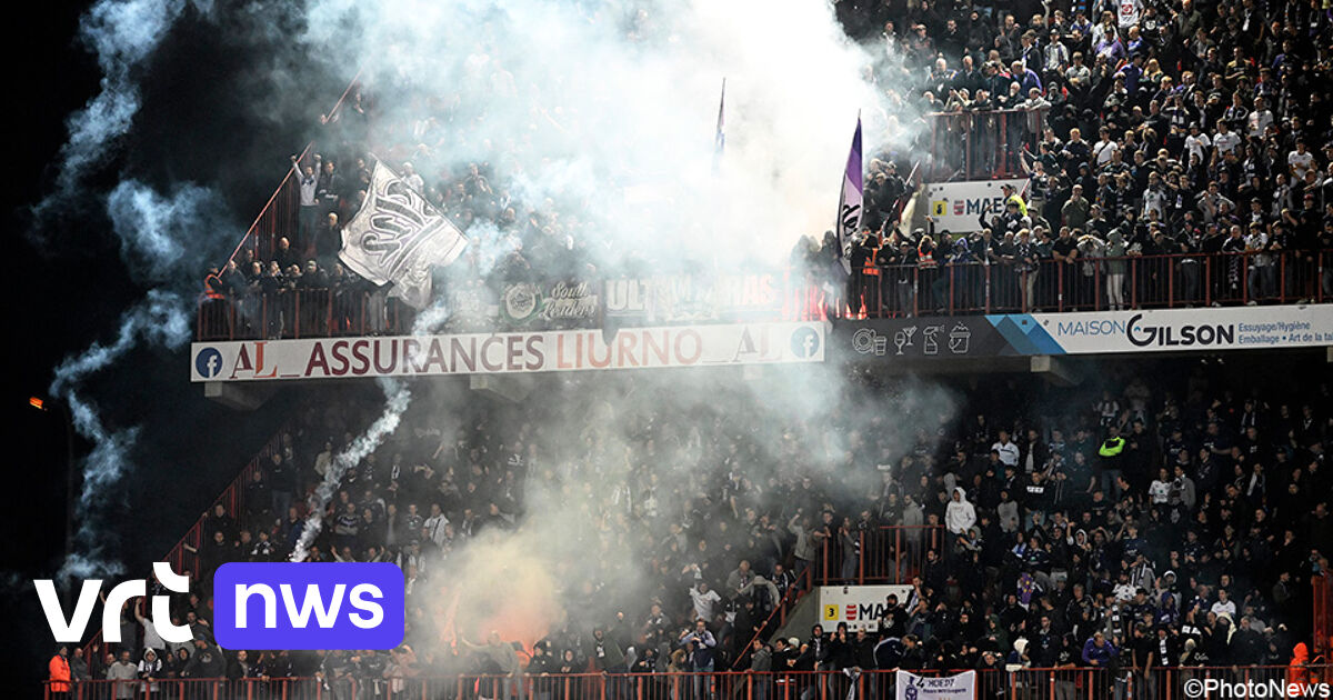 Standard Liege v Anderlecht abandoned because of flares & smoke - BBC Sport