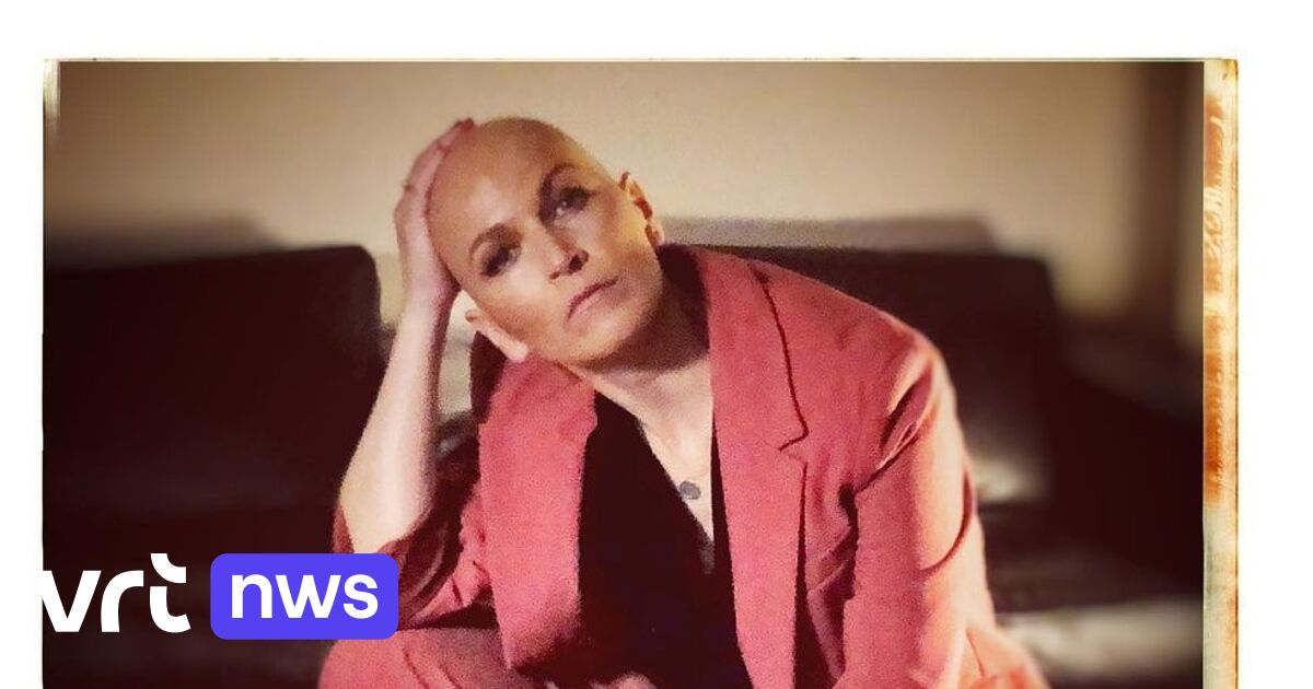 Actress Ann Van den Broeck (46), who is recovering from breast cancer, shares a photo of herself without her for the first time