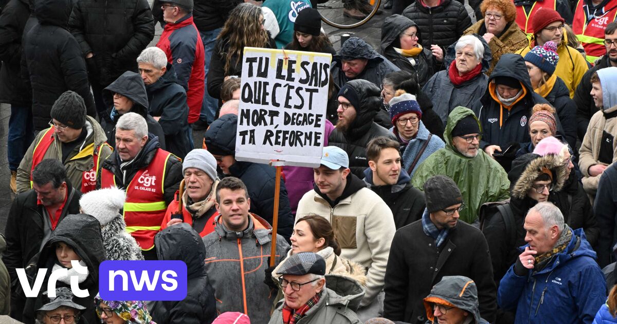 Refineries occupied, roads blocked and hundreds of thousands of people on the streets during the sixth day of action against French pension reform