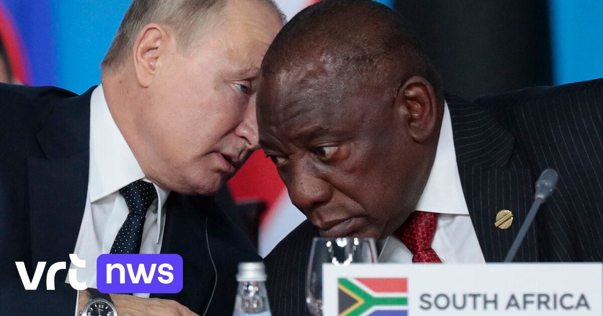 Il presidente sudafricano dopo le accuse di fornitura di armi alla Russia: “Restiamo neutrali e non favoriamo la Russia”