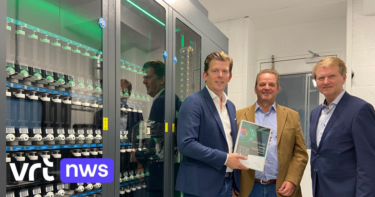 Primeur in Belgische autosector eerste volautomatische verfmengmachine