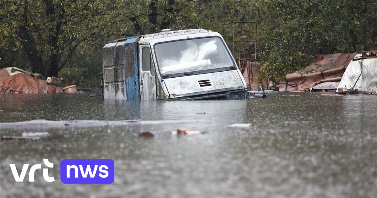 Wateroverlast In Frankrijk: Zwaarste Regenval Voorbij, Code Rood Blijft ...