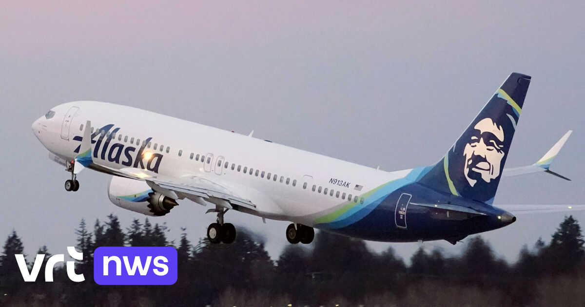 Alaska Airlines Boeing 737 Max 9 Investigation: Flight Height and Fuselage Hole