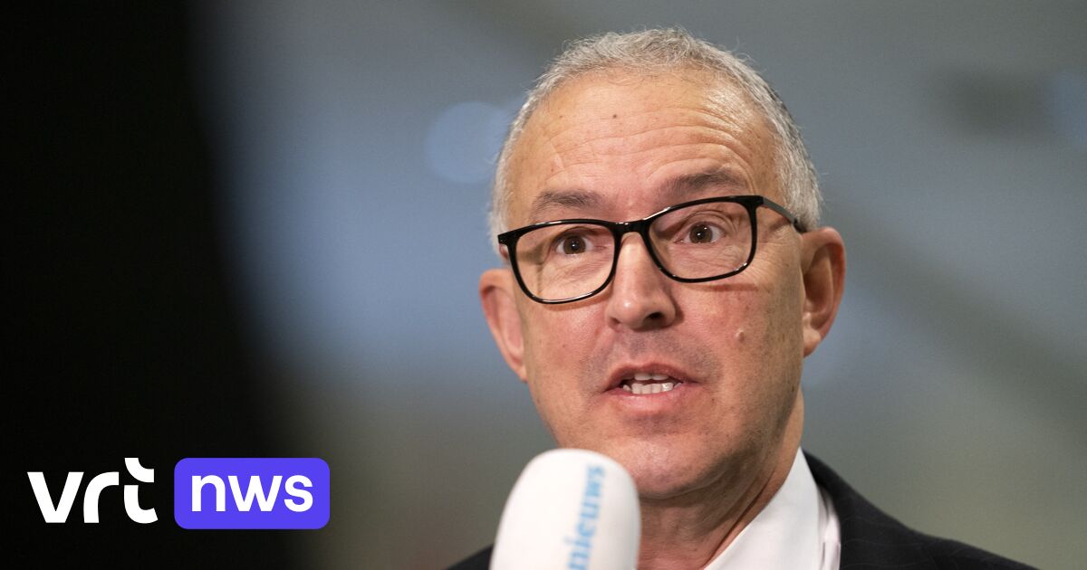 Burgemeester Van Rotterdam Ahmed Aboutaleb Stopt Na 15 Jaar | VRT NWS ...