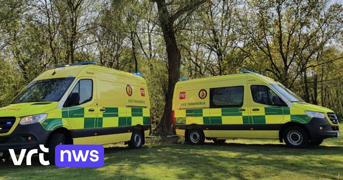 Grote Zoekactie Naar Auto Die In Water Beland Zou Zijn In Mol-Postel ...