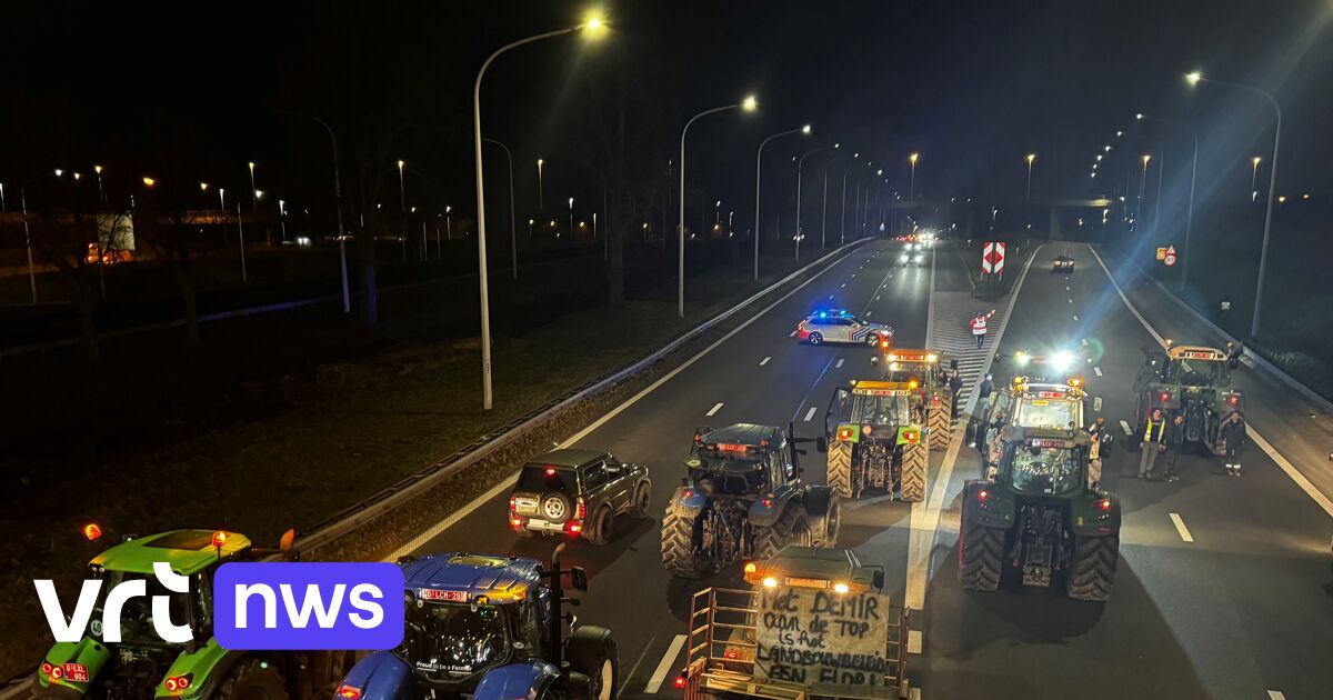 Verkeershinder Door Boerenprotest Op A12 In Meise, Op Brusselse Ring In ...