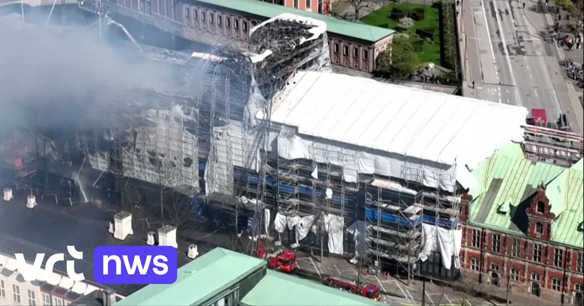 Fire in historic Stock Exchange Building in Copenhagen: “Half the building burned down, including iconic dragon tower and Great Hall”