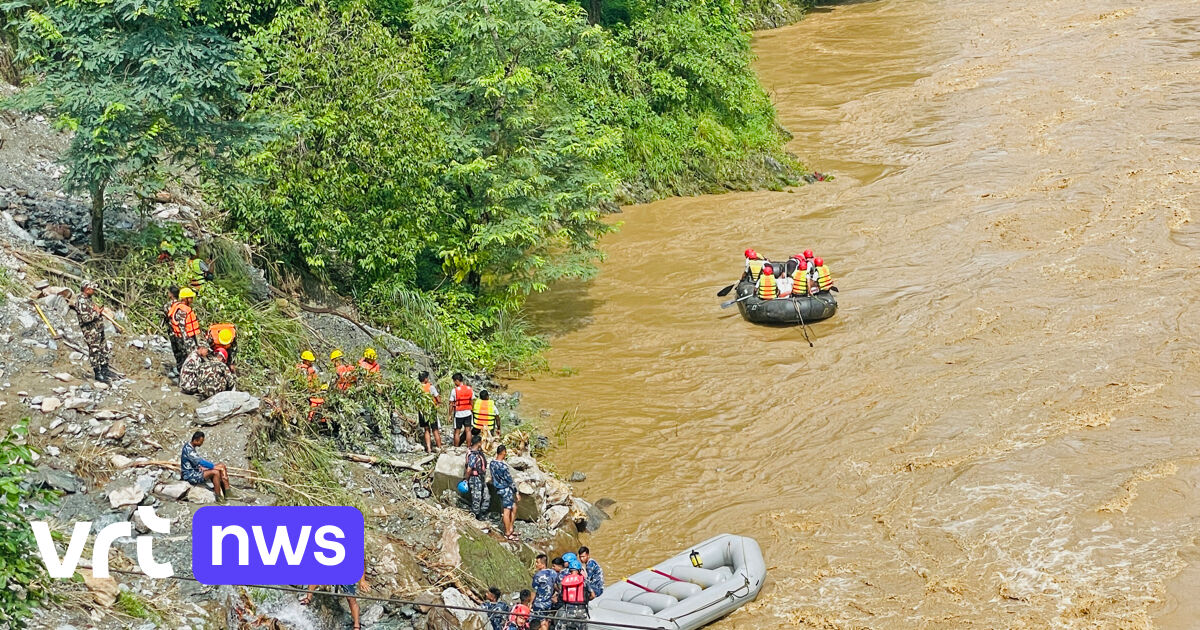 2 buses with round 60 passengers find yourself in river after Nepal landslide