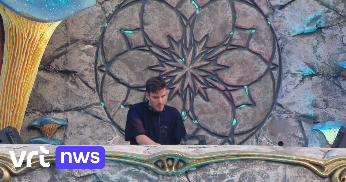 Live Blog – Swelling and Sweating at Tomorrowland, Follow Netsky’s Set Live on Mainstage via VRT MAX