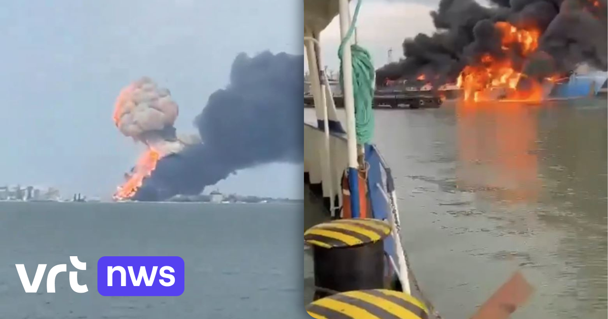 Oekraïne brengt Russische veerboot tot zinken die 