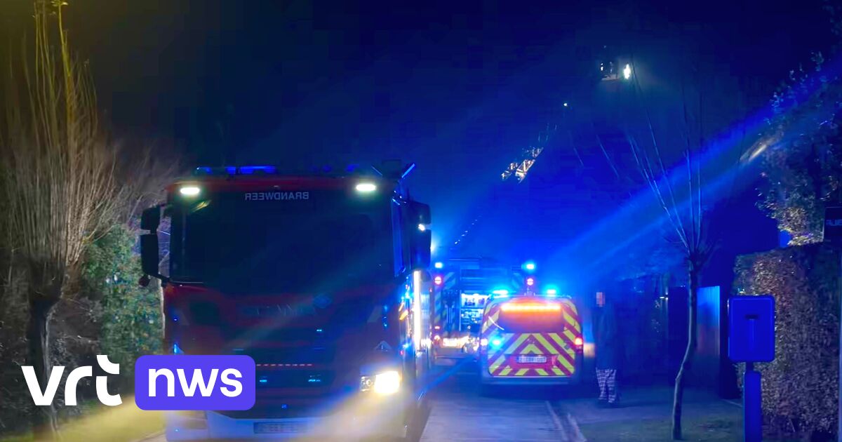 Dankzij rookmelders kunnen bewoners brandend huis in Westkapelle op tijd verlaten