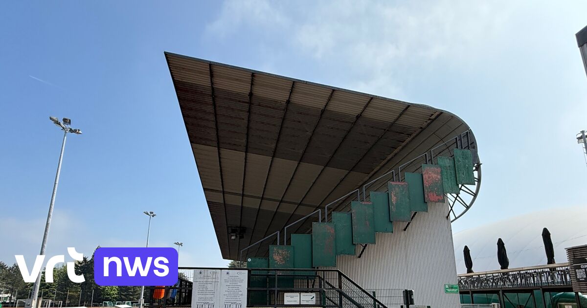 Tribune van Sport City in Sint-Pieters-Woluwe met spoed afgebroken, actiegroep protesteert