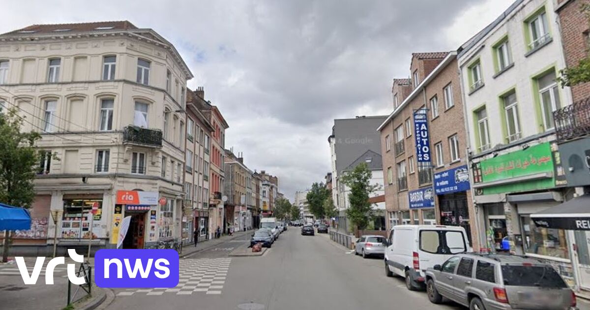 Grote Actie in Anderlecht: 11 Arrestaties en Duizenden Euro's aan Illegale Goederen in Beslag