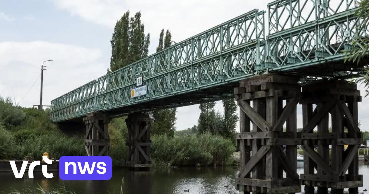 Nieuwe Spanjeveerbrug over Moervaart opent pas in oktober, auto's moeten langer omrijden