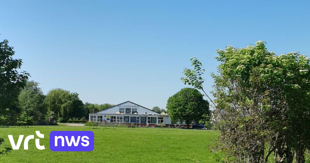 Eikenduk in Borsbeek sluit tijdelijk door mogelijk asbestrisico: 