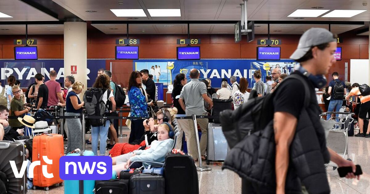 Ryanair zieht nächstes Jahr mehrere Maschinen vom Standort Charterflughafen Charleroi ab