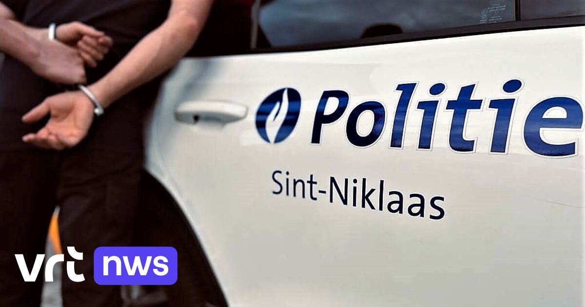 Man trekt gewapend met mes politiekantoor Sint-Niklaas binnen, situatie snel onder controle