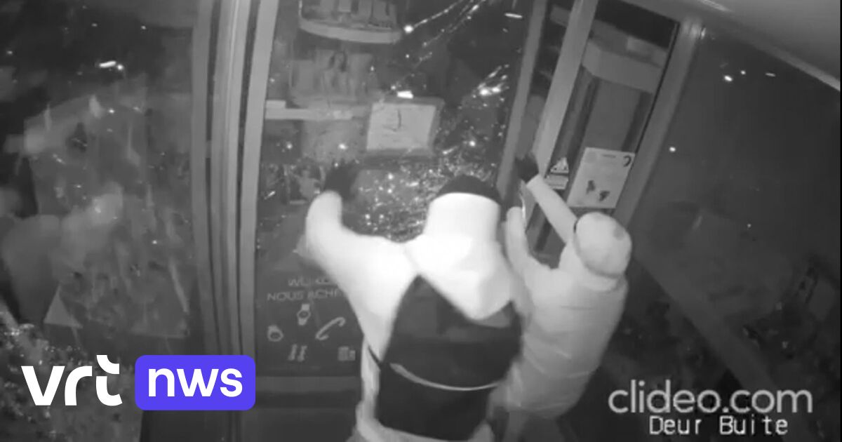 Spektakulärer Einbruchsversuch bei Juwelier in Koksijde: Täter hämmern eine Minute lang mit einem Abflussgitter gegen die Tür