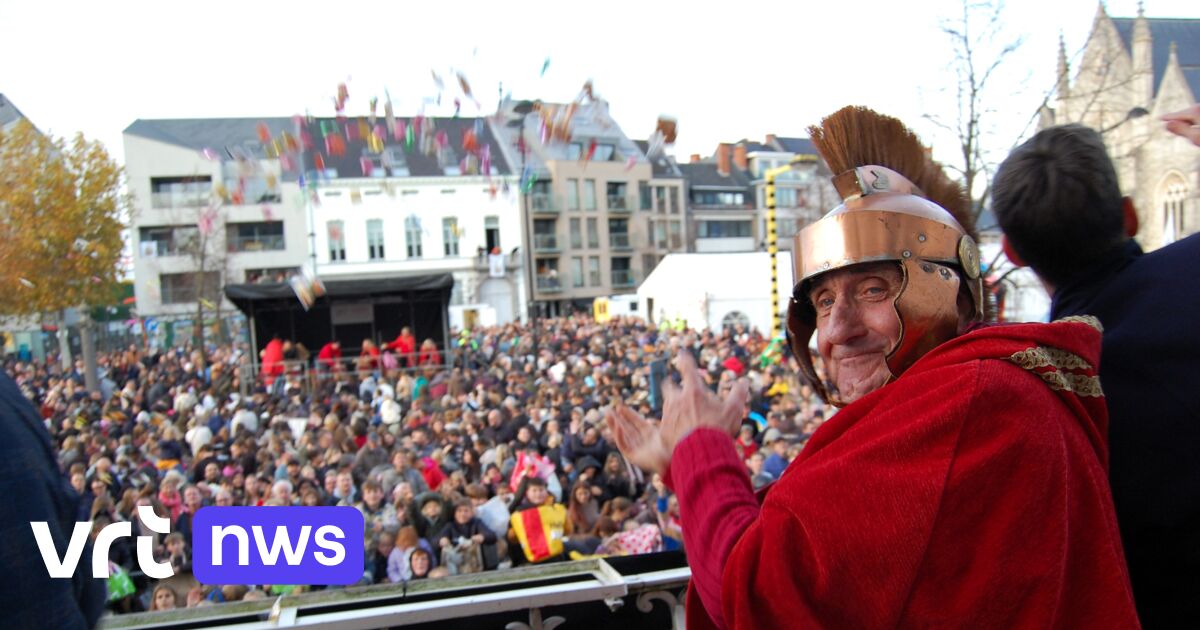 Sint-Maarten lokt massa kinderen naar Grote Markt Beveren: 