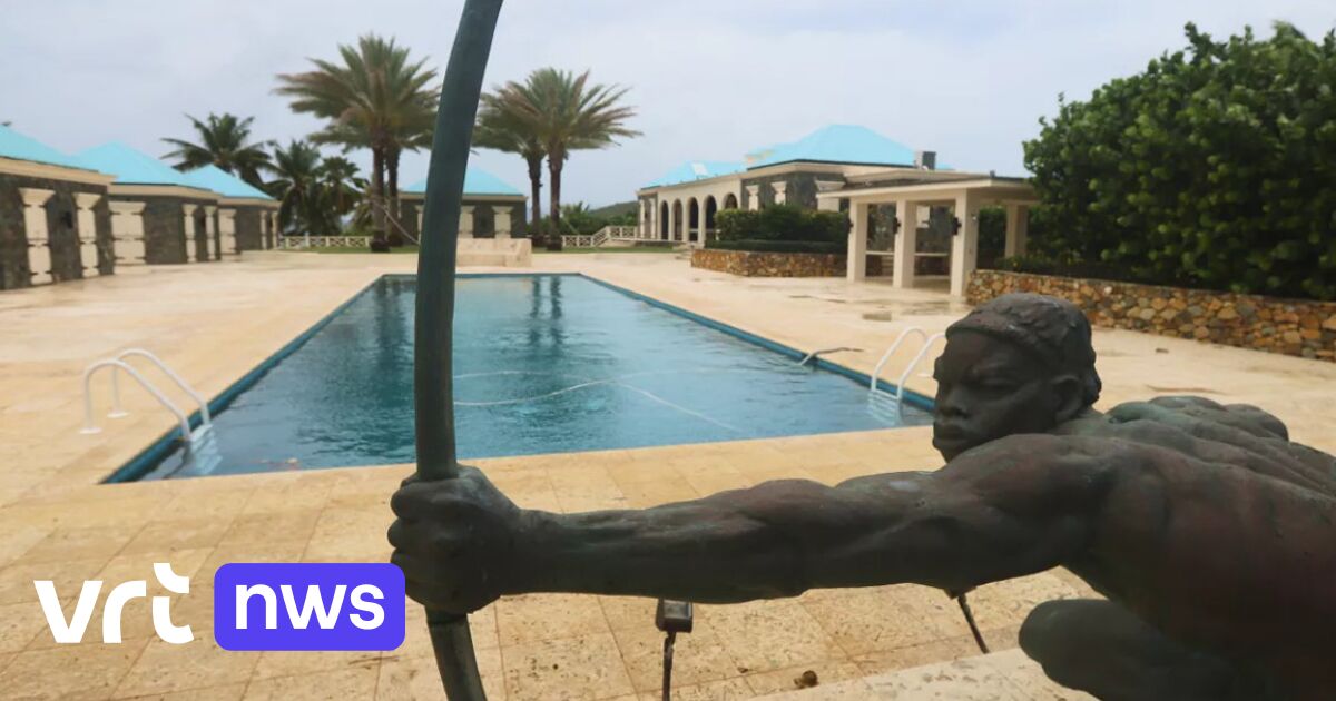 Kopie einer kolonialen Statue aus Etterbeek auf Jeffrey Epsteins Insel entdeckt