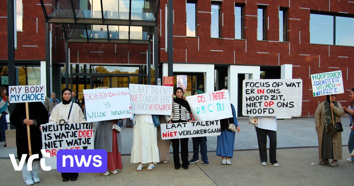 Alleen gemeentepersoneel aan loketten mag voortaan geen hoofddoek dragen in Beveren-Kruibeke-Zwijndr