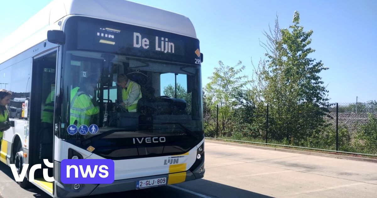 Big disruption to services in and around Antwerp as bus drivers at Mortsel Bus Depot go out on strike