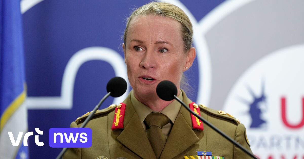 Susan Coyle is first woman to lead Australian army: 'Historic moment'