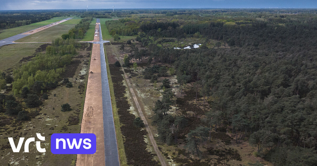 Concrete and asphalt make way for drifting dunes at airport in Malle
