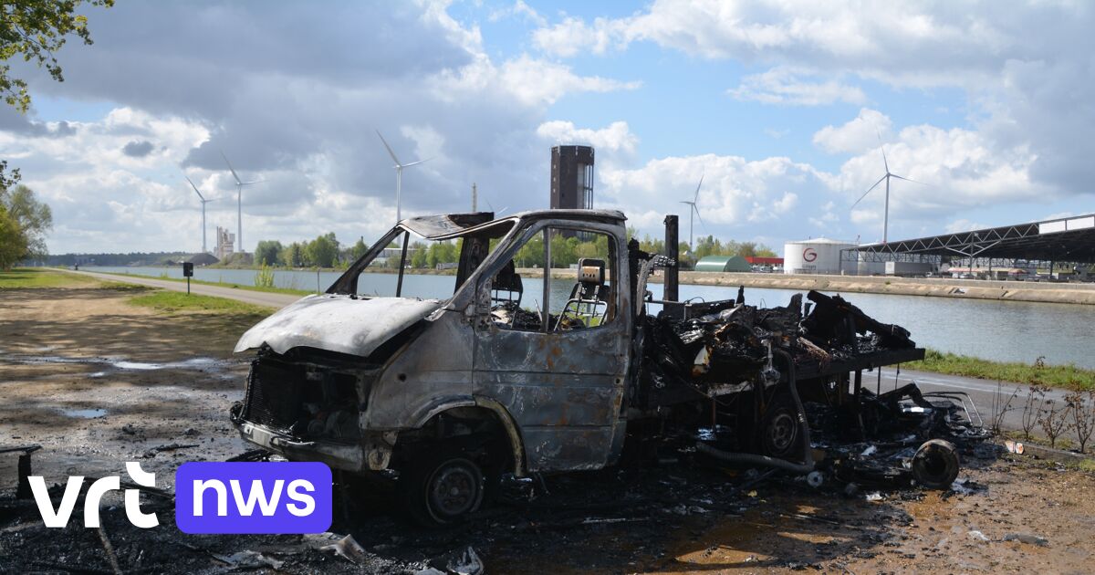 Mobilhome uitgebrand in Heusden-Zolder: bestuurder zwaargewond, hond overleden